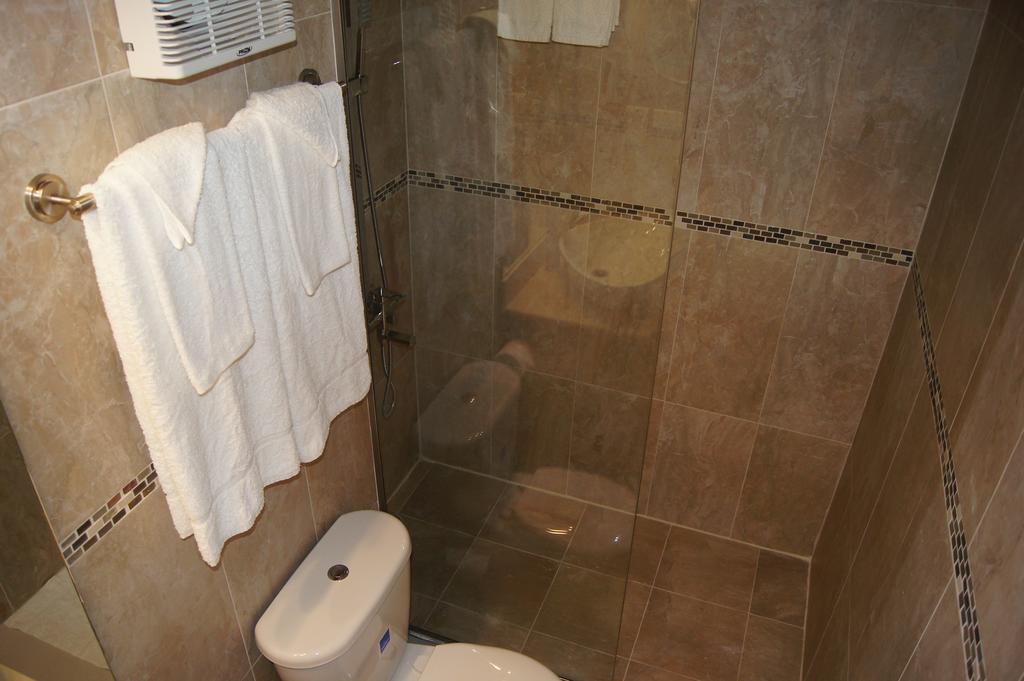Alva Mae Apartment Ocho Rios Exterior photo